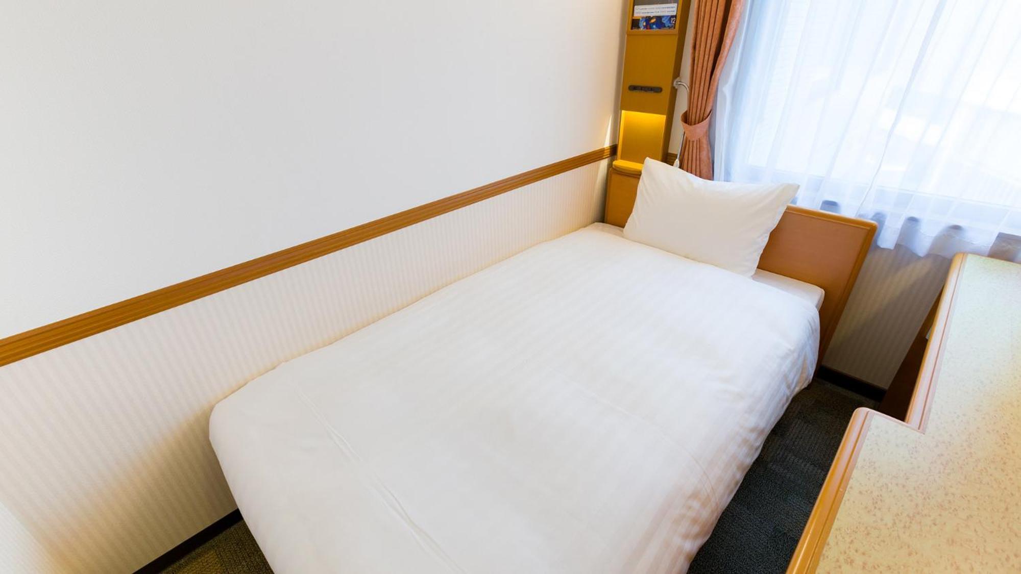 Toyoko Inn Himeji Eki Shinkansen Minami Guchi Стая снимка