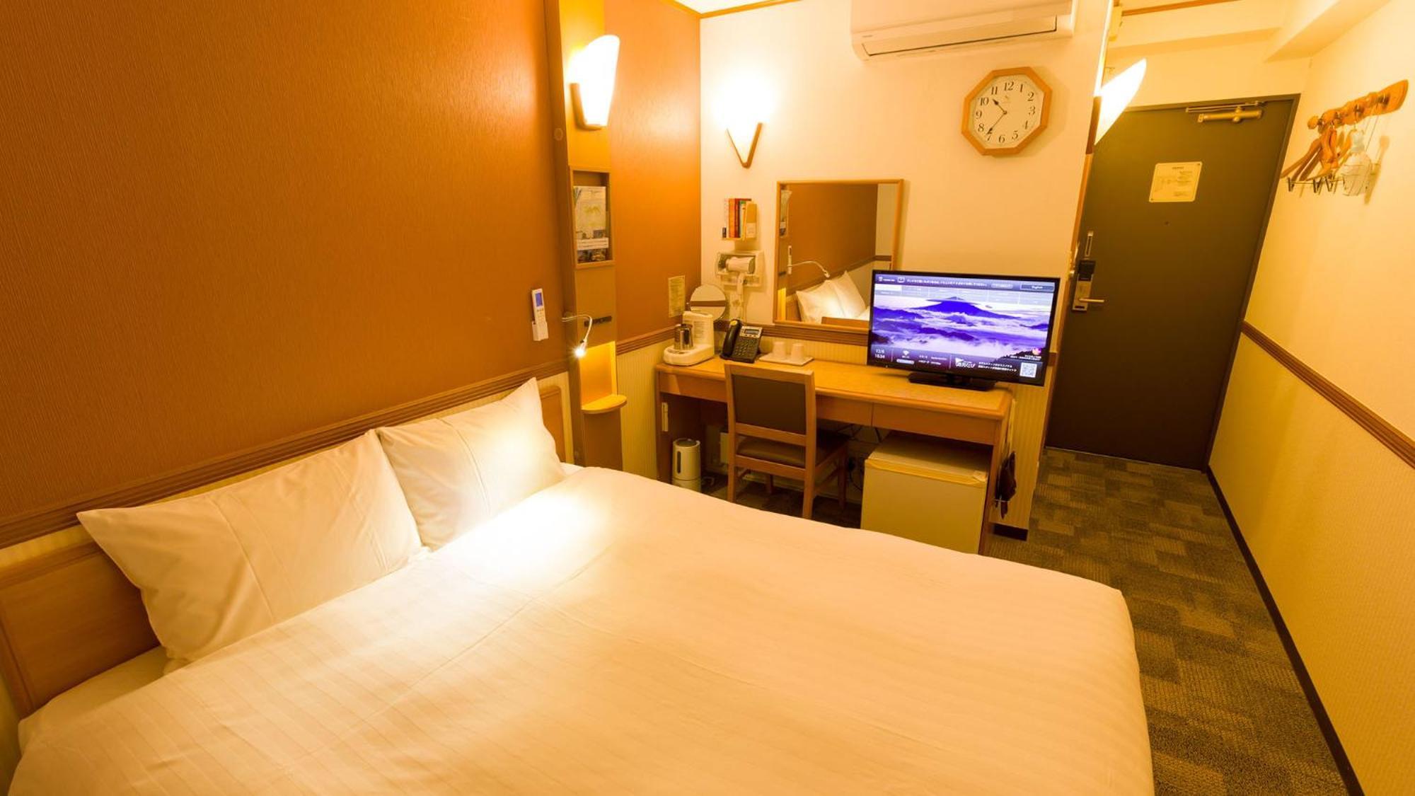 Toyoko Inn Himeji Eki Shinkansen Minami Guchi Стая снимка
